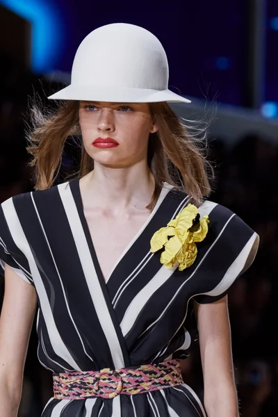 Look 152
